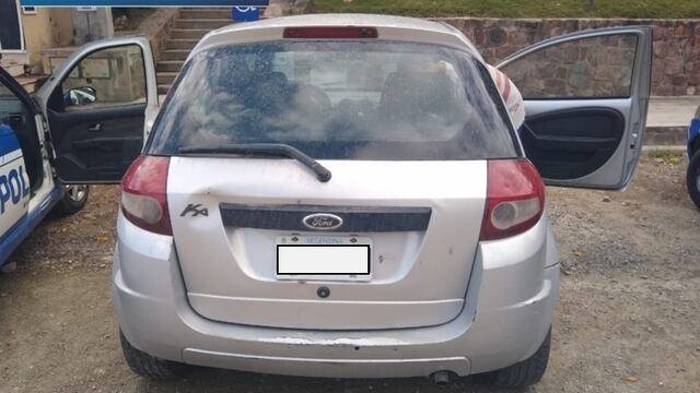 Vehículo secuestrado por la Policía este miércoles en la Aerosilla de Carlos Paz. (Foto: Unidad Regional Departamental Punilla).