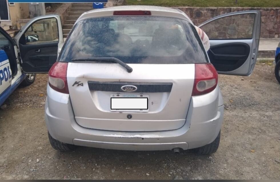 Secuestro de automóvil y un aprehendido por “encubrimiento” en la Aerosilla de Carlos Paz