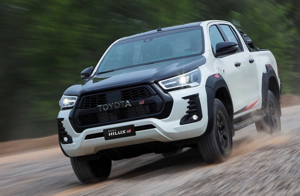 Gabriel Raies nos presenta la nueva Toyota Hilux GR-Sport III