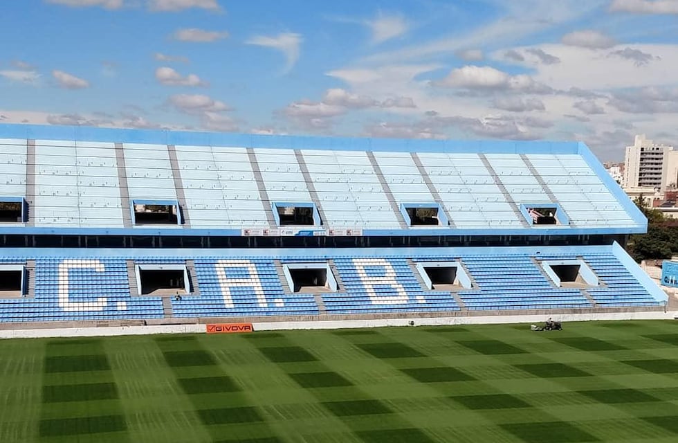 Así se ve la cancha de Belgrano, lista para volver a recibir al Pirata