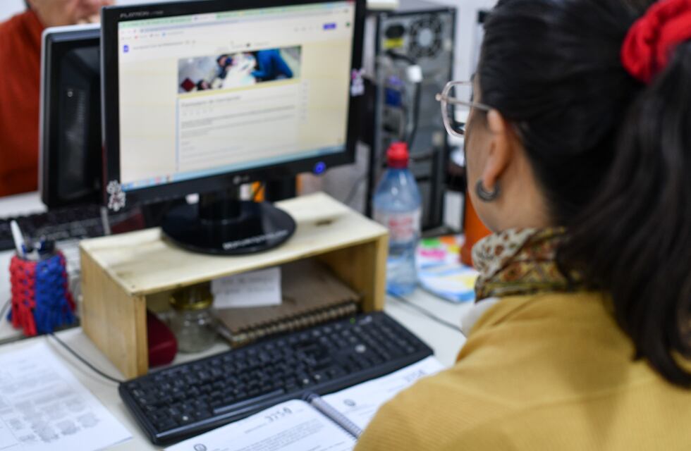 Padres y tutores deberán validar los datos de los estudiantes en el SAGE