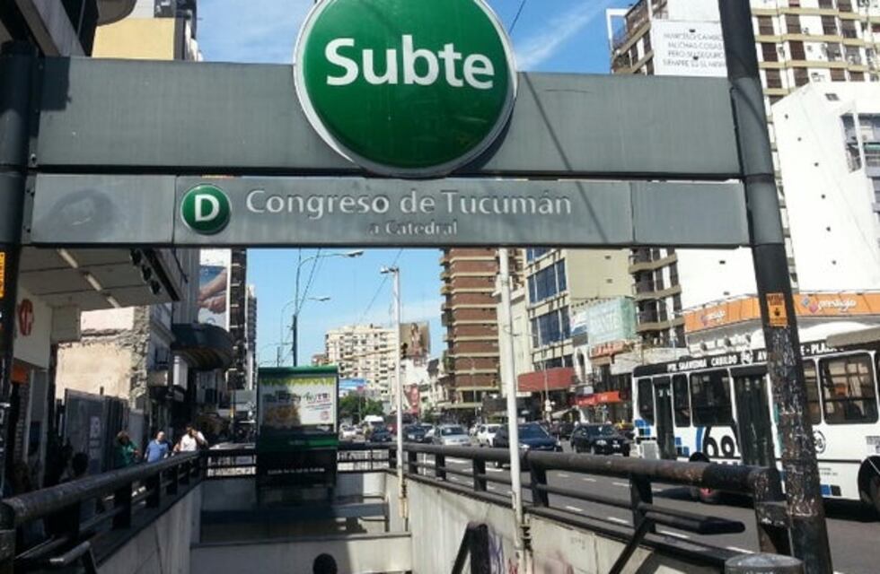 Línea D del subte: liberaron los molinetes en Congreso de Tucumán por dos horas