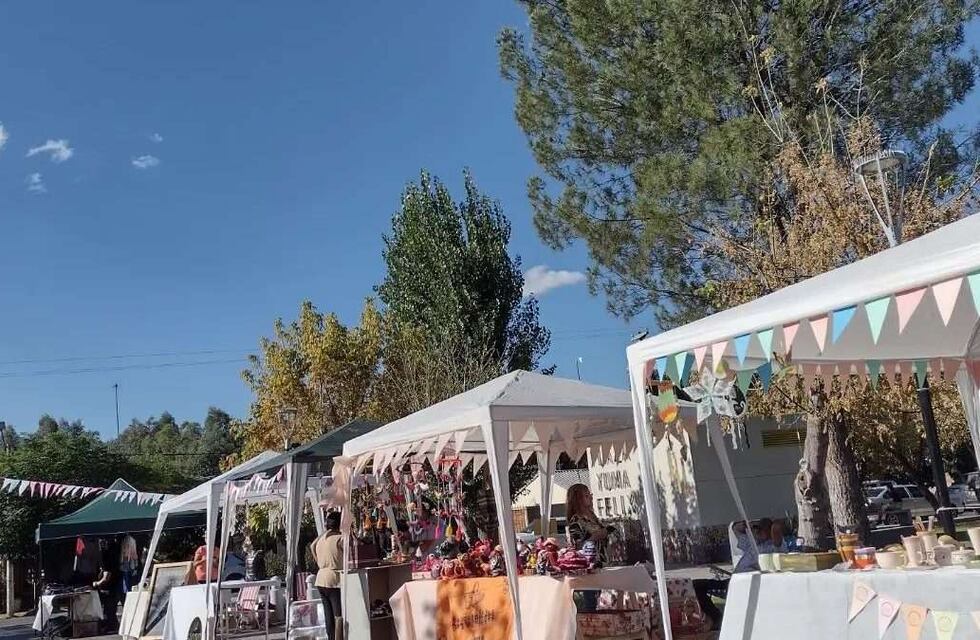 Con la mirada puesta en el Día del Padre regresa la Feria de Arte e Integración a Rama Caída