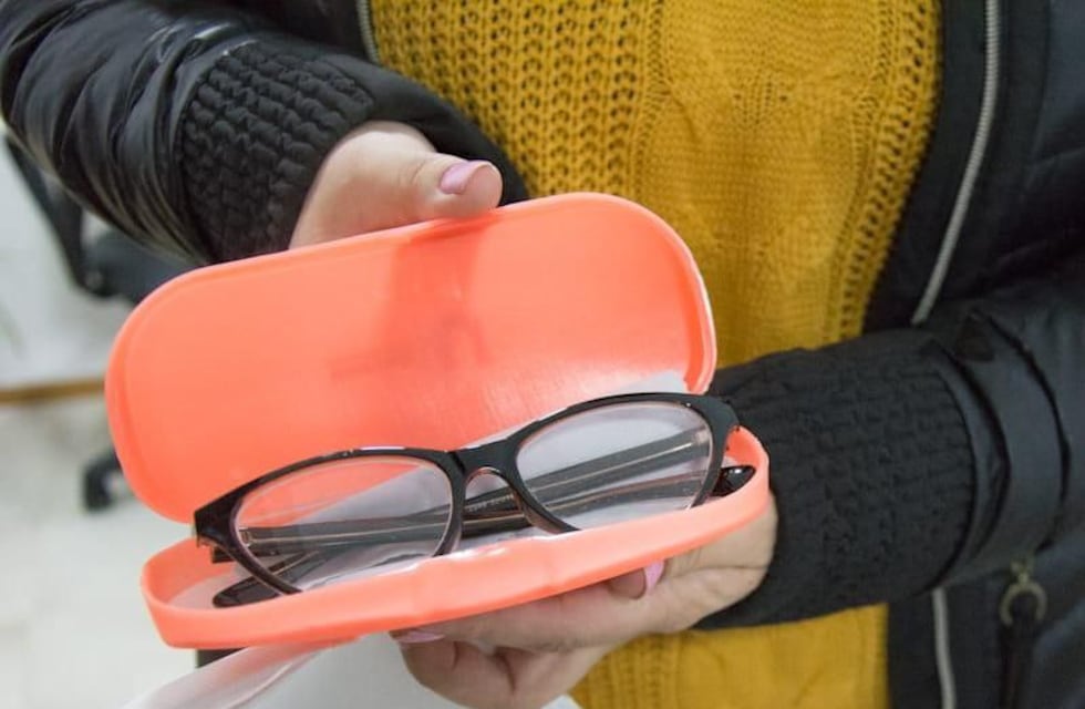 El Municipio realizó la entrega de anteojos a vecinos de la ciudad