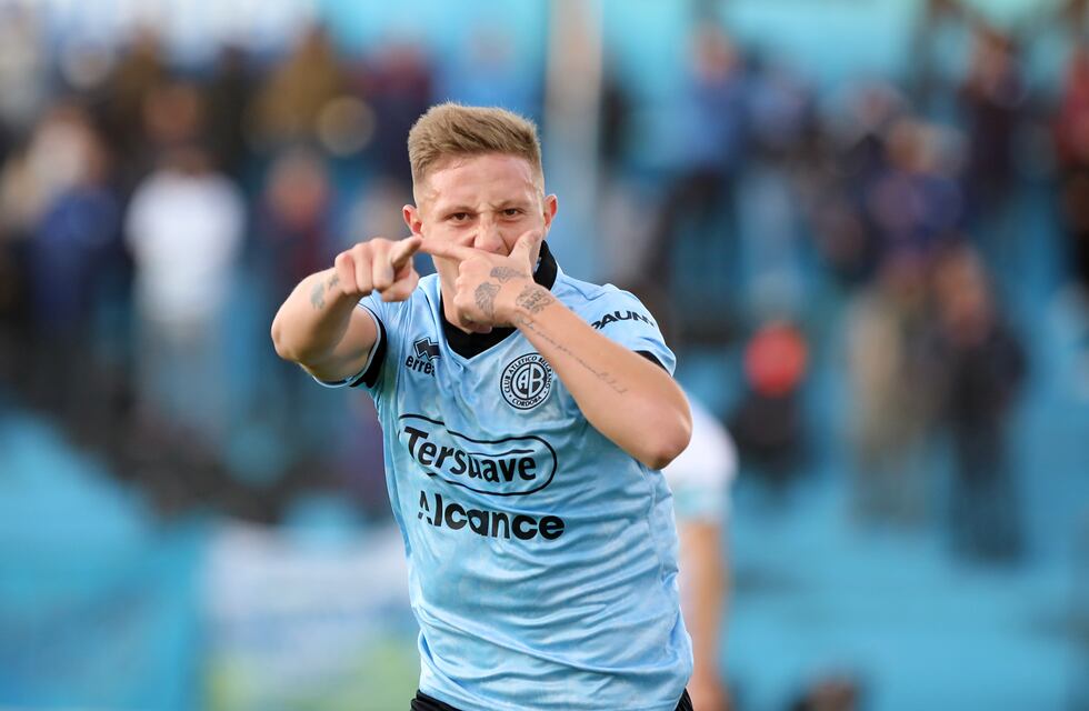 Video: saque lateral, centro y gol de Barinaga para Belgrano