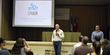 Andrés Sabella Rector de la UNER