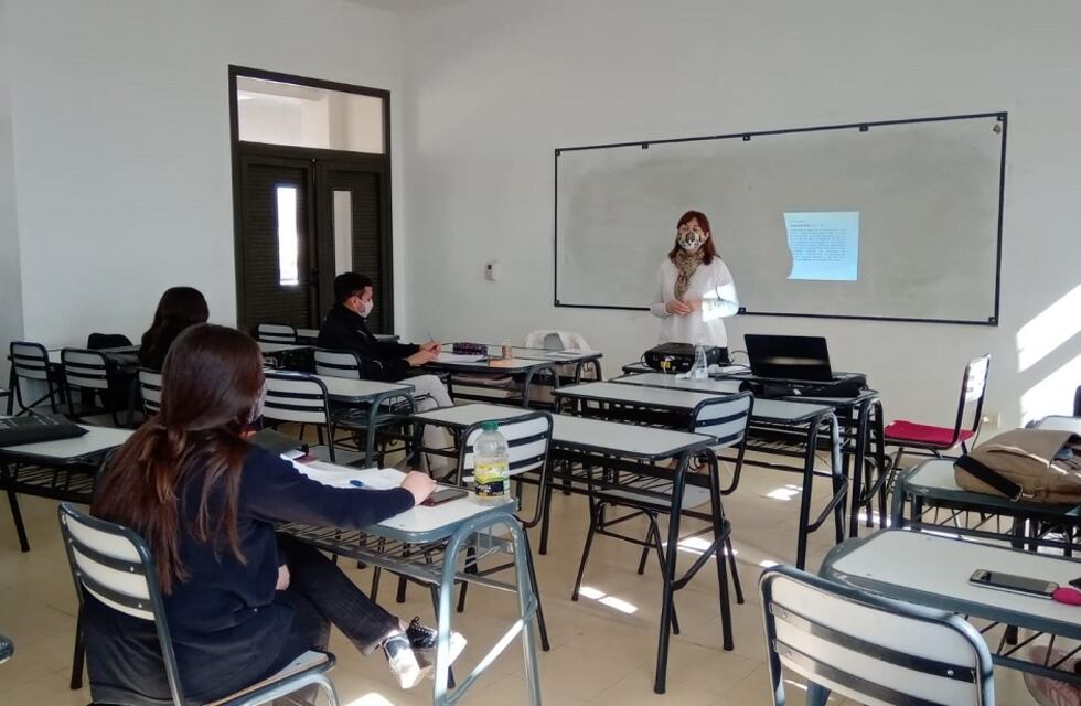 La DGE abre la inscripción de aspirantes a concursos de titularización de Nivel Superior