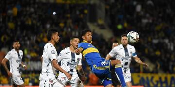 Boca enfrenta a Quilmes por los cuartos de final de la Copa Argentina en el estadio Malvinas Argentinas / Mariana Villa.