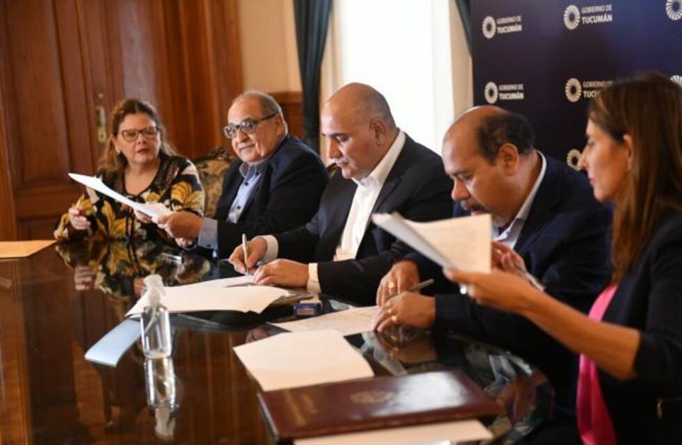 Paritarias: el Gobierno firmó el acuerdo salarial con los trabajadores del Subsidio de Salud