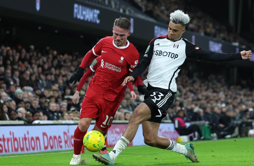 Mac Allister y Enzo Fernández se verán las caras en la final de la Copa de la Liga de Inglaterra