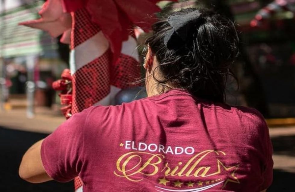 “Eldorado Brilla”: iniciaron las ornamentaciones de la ciudad