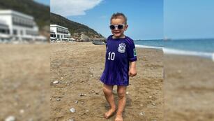 ¡Vamos Beni! el pequeño mendocino disfruta de la playa y continúa con el tratamiento