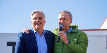 Apoyo. Llaryora le dio un fuerte respaldo a Schiaretti en esta campaña presidencial. Ambos tuvieron diferencias en la estrategia electoral para los comicios provinciales y capitalinos.