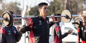 Hugo Vera Oviedo llegó para ser titular en la defensa de Instituto (Leandro Gómez / Prensa IACC).
