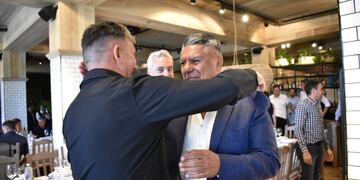 El presidente Luis Fabián Artime, en sintonía con Chiqui. ¿Jugará un Tapia en Belgrano? (Gentileza)