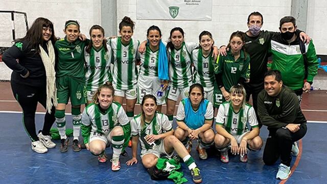 Banfield retiró del torneo al equipo de futsal femenino que se anotó goles en contra para perder ante Gimnasia. (Gentileza)