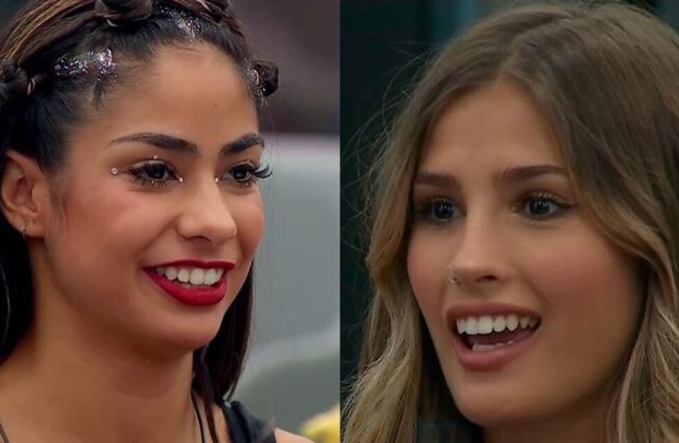 Estilo Bandana: Julieta Poggio y Daniela Celis encendieron Instagram con un look total white y escote infartante