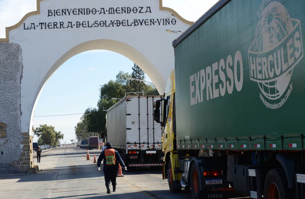 Coronavirus en Mendoza: un camionero internado podría tener la variante Delta