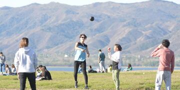 Domingo templado en Carlos Paz
