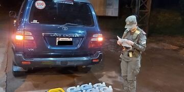 Incautan combustible trasladado de manera ilegal en Puerto Libertad.
