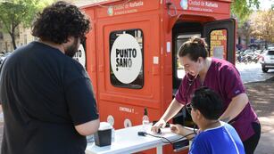 El Punto Sano continúa con su atención en la Plaza 25 de Mayo