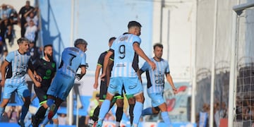 Otro empate con sabor a poco para Racing en Nueva Italia. Fue 1 a 1 contra San Miguel (Javier Ferreyra / La Voz).