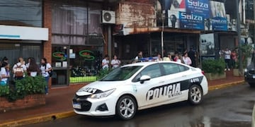 Eldorado: investigan el robo a mano armada a una joyería local.