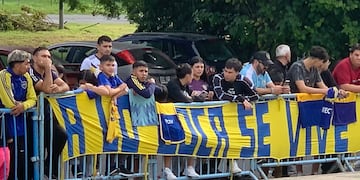 Los hinchas de Boca, para el recibimiento en Córdoba (Gentileza)