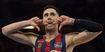Luca Vildoza con la remera de Baskonia, su ahora exclub. (Foto: ACB PHOTO / A. BOUZO)