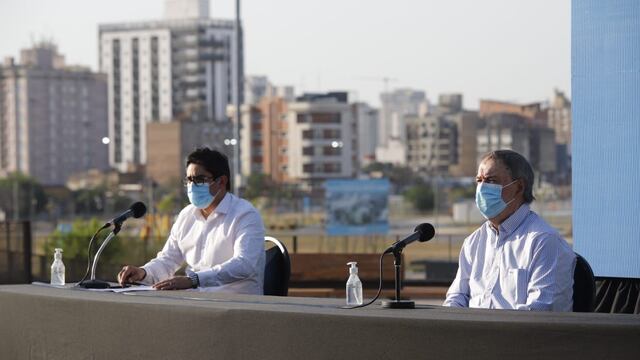 El gobernador junto al ministro de Salud anunciaron las nuevas medidas