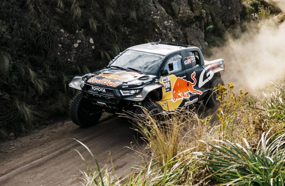 Los corredores de Desafío Ruta 40 vuelven a Córdoba tras recorrer más de 3.000 kilómetros