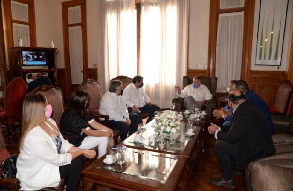 Jaldo se reunió con representantes, dirigentes y concejales de Famaillá