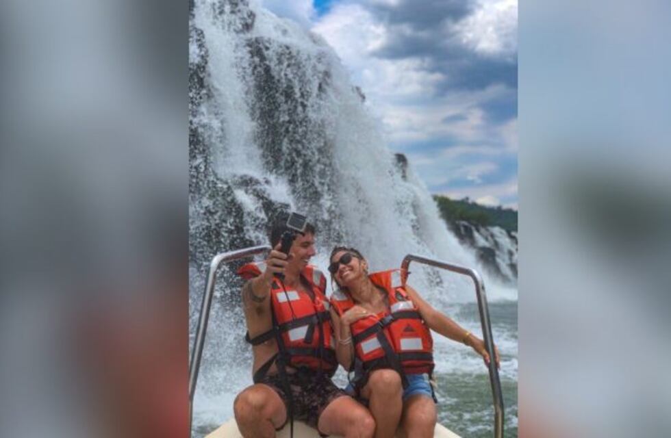 En un día de ensueño, Micaela dio el “Sí” con el Moconá de fondo