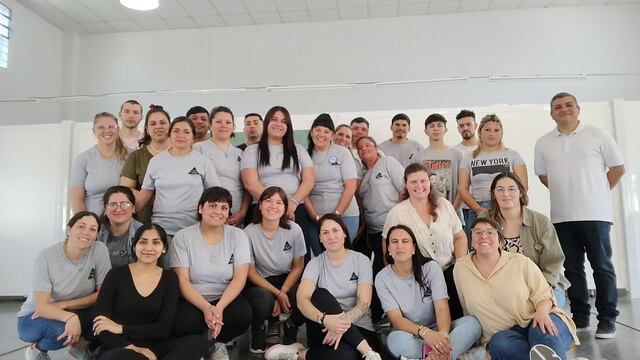 La Línea de Acompañamiento a Jóvenes y Adultos (LAJA) tendrá 50 egresados