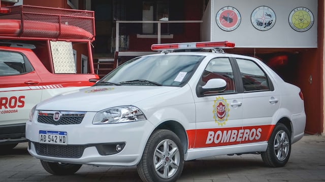La Dirección Bomberos de la Policía se encarga de realizar los controles a locales para verificar su seguridad. (Policía)