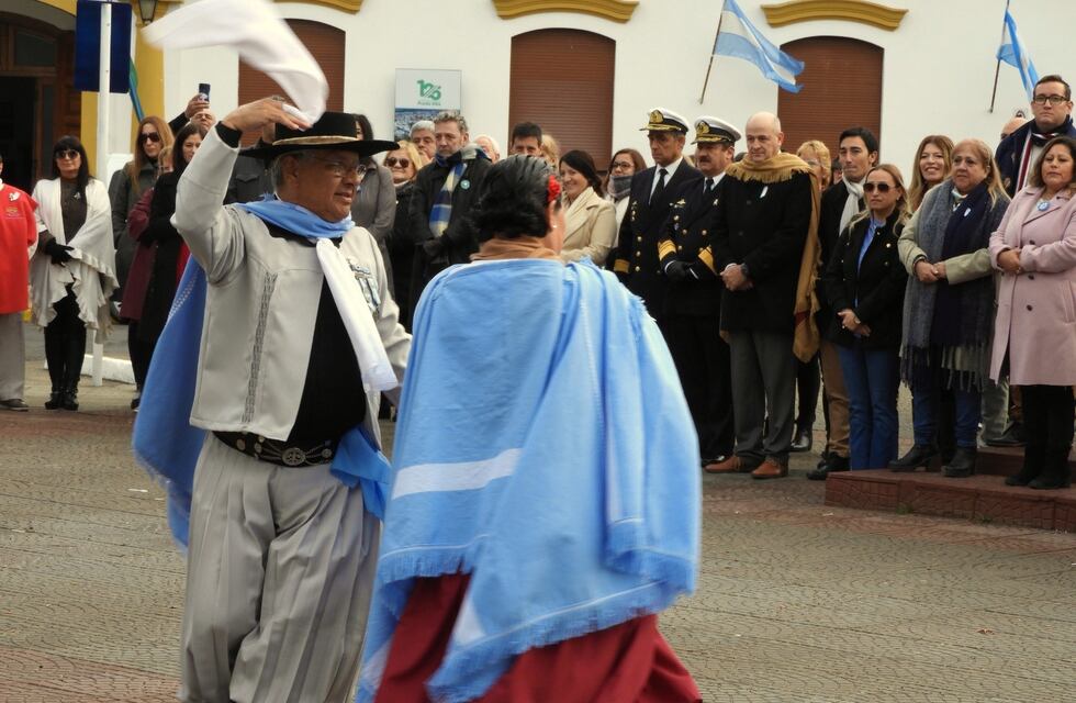 Punta Alta: acto por el 207° aniversario de la firma de la Independencia Argentina