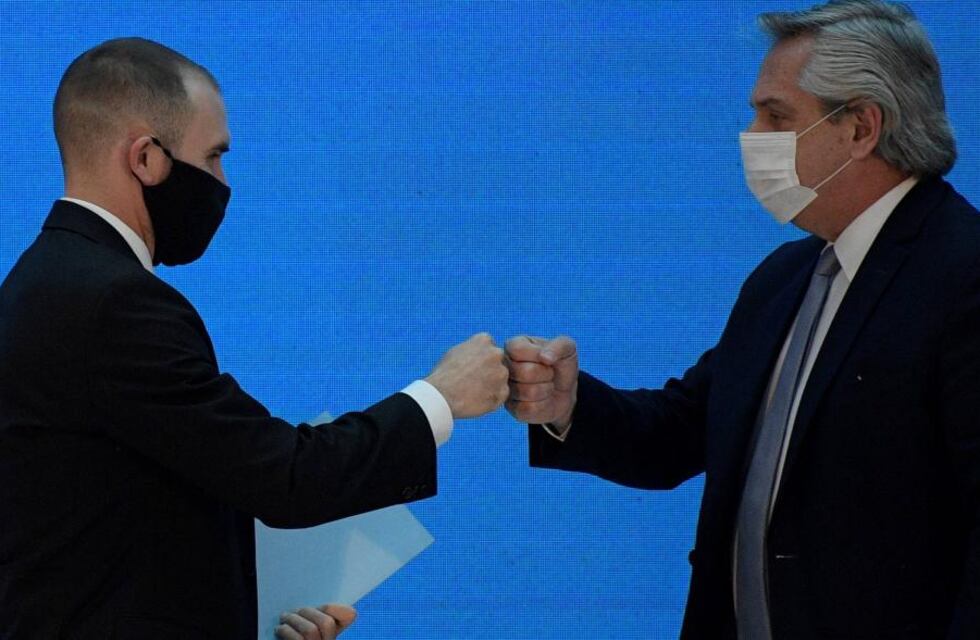 Alberto Fernández llevará a Martín Guzmán a Europa para buscar renegociar la deuda con el Club de París