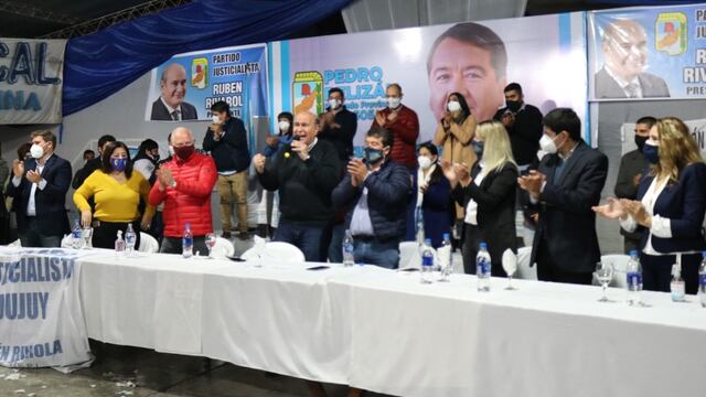 Rubén Rivarola presidió la presentación de los candidatos del Frente de Todos-PJ para los comicios del 27 de junio.