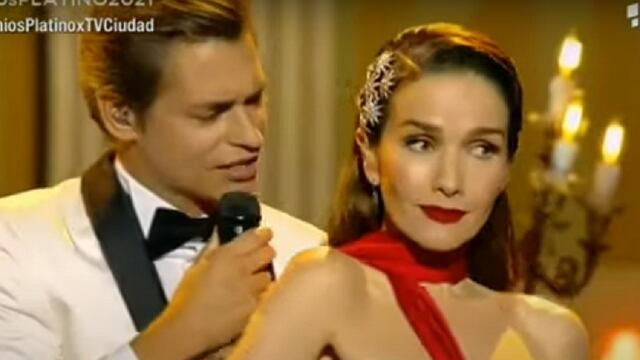 Baute y Oreiro en los Premios Platino. (Captura)
