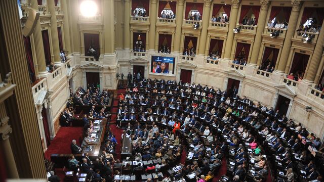 Alberto Fernández en el inicio de la Asamblea Legislativa.
Foto Federico Lopez Claro