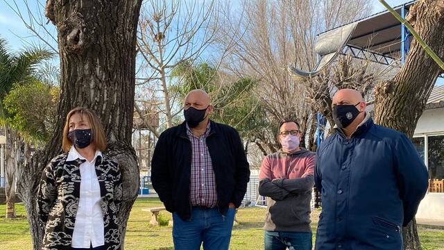 El diputado Ariel Bermúdez y Susana Pascale visitaron distintas instituciones en Pérez (Facebook Ariel Bermúdez)