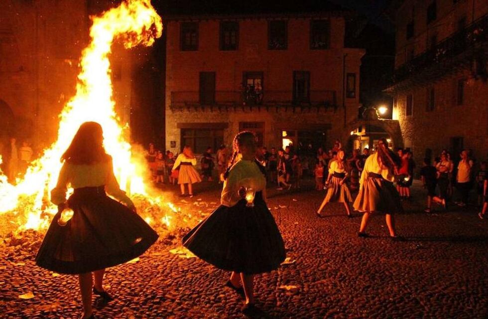 La Hoguera de San Juan este sábado en la Plaza Vasca de Tres Arroyos