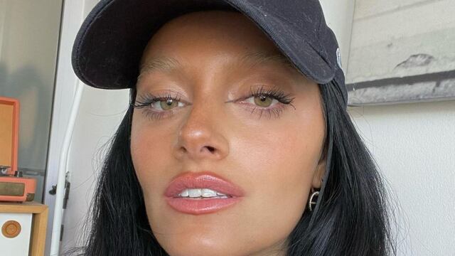Oriana Sabatini cautiva con sus looks más modernos y extraños