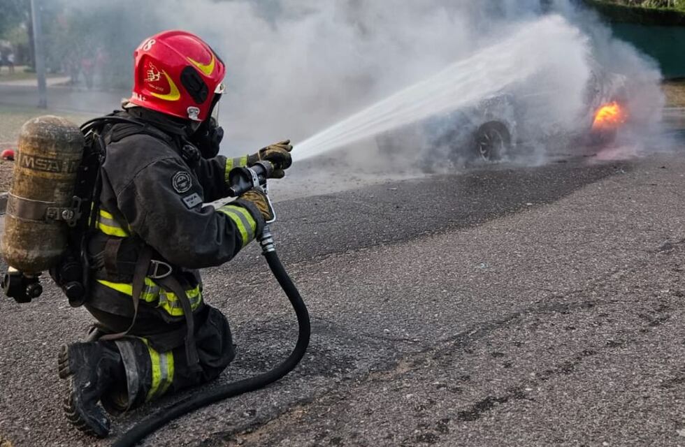 Susto en Nueva Córdoba: un incendio se desató dentro de un lavadero de ropa