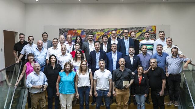 Gustavo Benedetti estuvo reunido con el Ministro Calvo