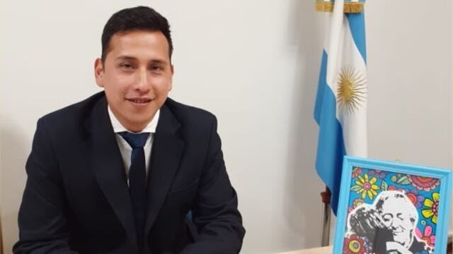 El titular de ANSES, Marcos Vera está denunciado por una madre por discriminación, abuso de autoridad e incumplimiento de los deberes de funcionario público.