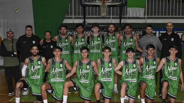 Altense visita al puntero, Barrio Hospital. (Foto: Néstor Franchi).