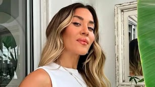 La cantante fue acusada de "rata" en las redes sociales.