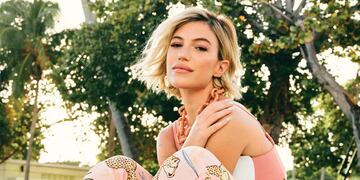 Stefi Roitman apostó por un look total black y cautivó a todos en Instagram.