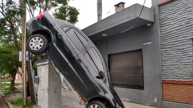 Insólito accidente en Lanús